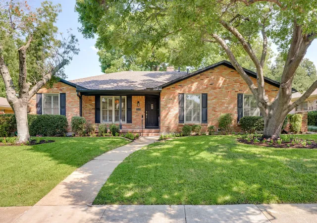 Photo 1 of Single family home for sale at 7441 Alto Caro Dr, Dallas, TX 75248 | MLS# 21381825 | Listing updated on 2026-09-12