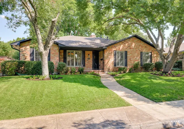 Photo 2 of Single family home for sale at 7441 Alto Caro Dr, Dallas, TX 75248 | MLS# 21381825 | Listing updated on 2026-09-12