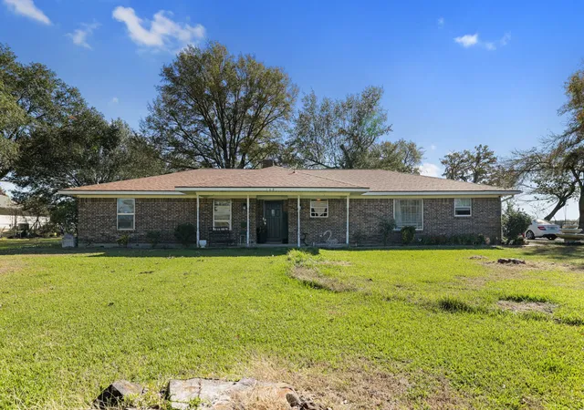 Photo 1 of Single family home for sale at 12475 Fm 2728, Terrell, TX 75161 | MLS# 21382179 | Listing updated on 2026-09-10
