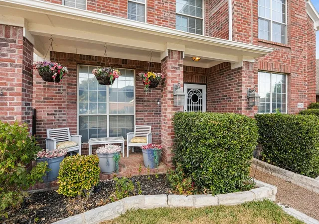 Photo 3 of Single family home for sale at 6601 Redwood Ln, The Colony, TX 75056 | MLS# 21364544 | Listing updated on 2026-09-10