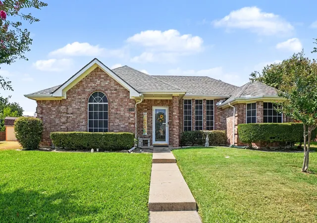 Photo 1 of Single family home for sale at 3120 Greenfield Ct, Mesquite, TX 75181 | MLS# 21375216 | Listing updated on 2026-09-12