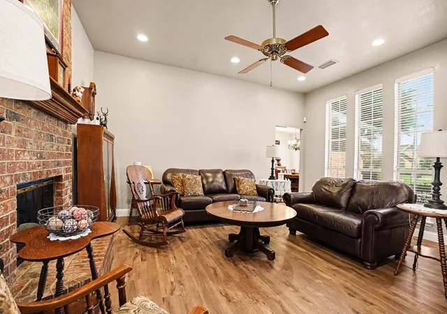 Photo 3 of Single family home for sale at 3120 Greenfield Ct, Mesquite, TX 75181 | MLS# 21375216 | Listing updated on 2026-09-12