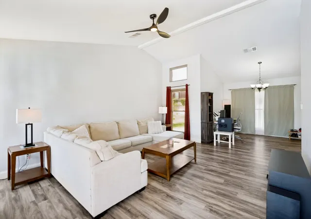 Photo 3 of Single family home for sale at 4505 Queen Cir, The Colony, TX 75056 | MLS# 21382244 | Listing updated on 2026-09-10