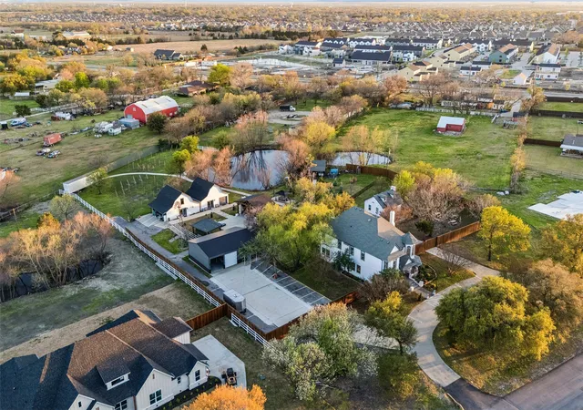 Photo 3 of Single family home for sale at 3706 Castle Dr, Rowlett, TX 75089 | MLS# 21369384 | Listing updated on 2026-10-05