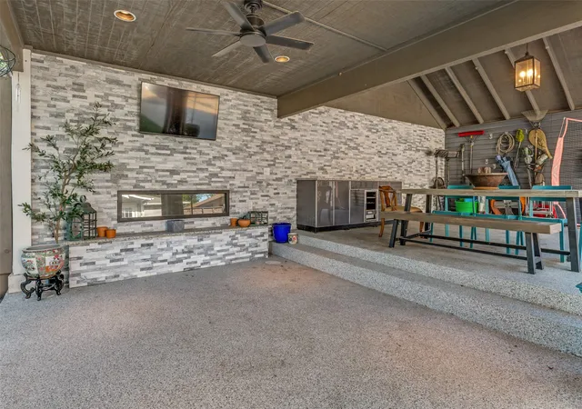 Photo 23 of Single family home for sale at 1010 Woodlawn Ave, Dallas, TX 75208 | MLS# 21380987 | Listing updated on 2026-10-04