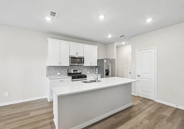Photo 3 of Single family home for sale at 2102 Longchamp Ln, Seagoville, TX 75159 | MLS# 21381510 | Listing updated on 2026-09-10