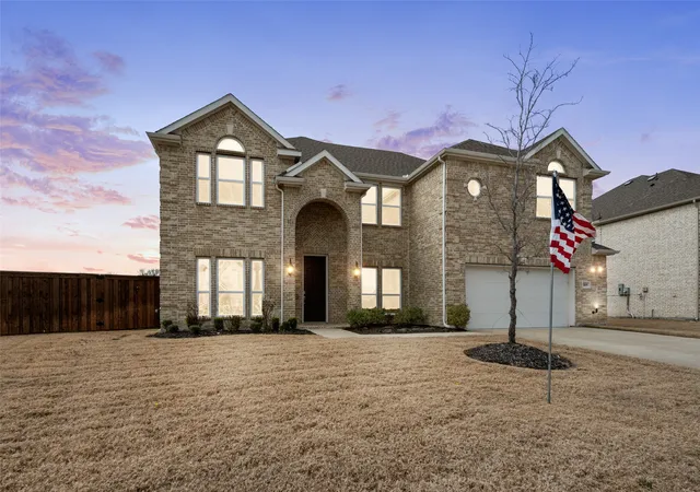 Photo 1 of Single family home for sale at 809 Blue Heron Dr, Forney, TX 75126 | MLS# 21380821 | Listing updated on 2026-09-10