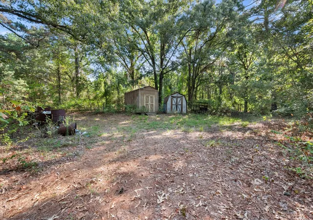 Photo 4 of Manufactured home for sale at 6723 County Rd 4837, Larue, TX 75770 | MLS# 21382254 | Listing updated on 2026-09-10