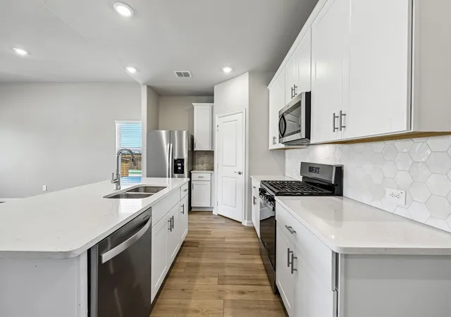 Photo 3 of Single family home for sale at 2101 Longchamp Ln, Seagoville, TX 75159 | MLS# 21381513 | Listing updated on 2026-09-10