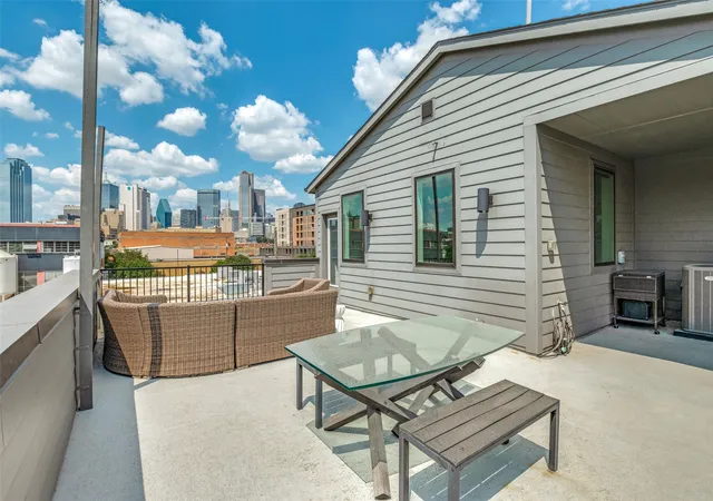 Photo 2 of Townhouse for sale at 1545 Cosette Dr, Dallas, TX 75215 | MLS# 21381953 | Listing updated on 2026-10-06