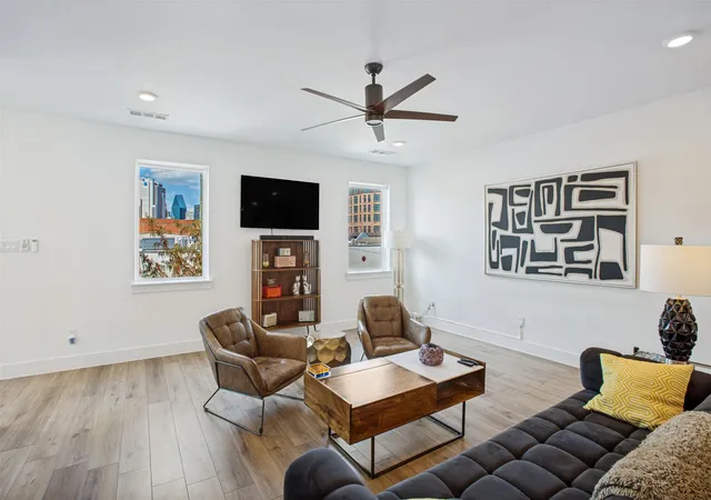 Photo 3 of Townhouse for sale at 1545 Cosette Dr, Dallas, TX 75215 | MLS# 21381953 | Listing updated on 2026-10-06