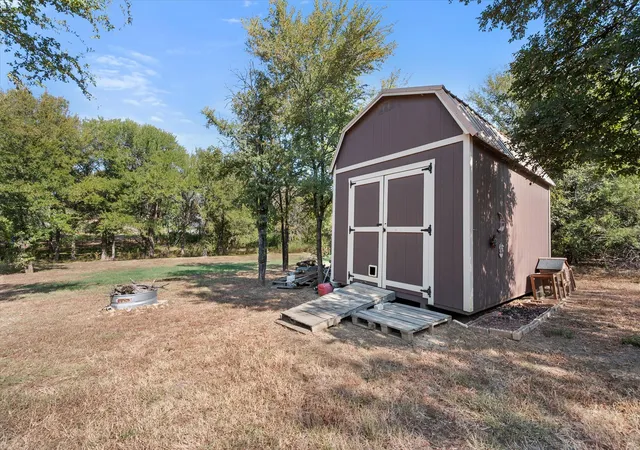 Photo 27 of Manufactured home for sale at 309 Se County Rd 3048a, Corsicana, TX 75109 | MLS# 21381261 | Listing updated on 2026-09-10