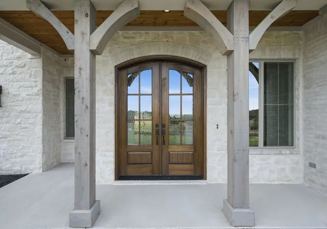 Photo 3 of Single family home for sale at 2061 Preserve Trl, Weatherford, TX 76085 | MLS# 21382365 | Listing updated on 2026-09-10