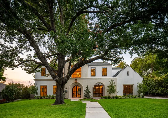 Photo 1 of Mansion for sale at 6815 Royal Crst Dr, Dallas, TX 75230 | MLS# 21377221 | Listing updated on 2026-09-13