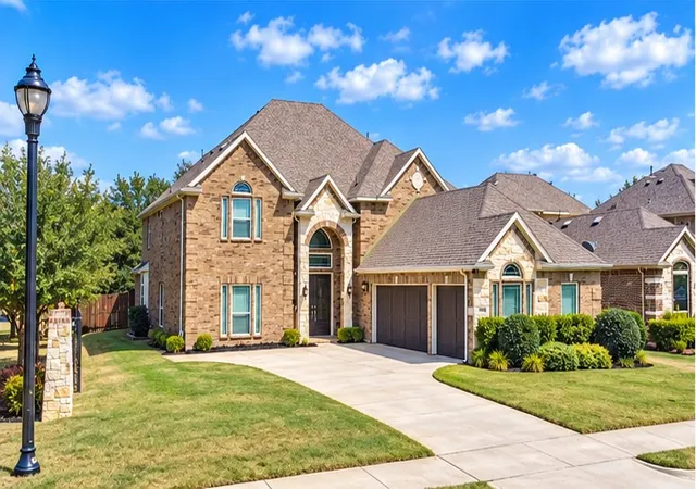 Photo 1 of Single family home for sale at 1400 Bonanza Ln, Denton, TX 76208 | MLS# 21377790 | Listing updated on 2026-09-11