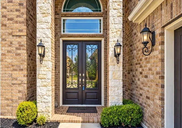 Photo 4 of Single family home for sale at 1400 Bonanza Ln, Denton, TX 76208 | MLS# 21377790 | Listing updated on 2026-09-11