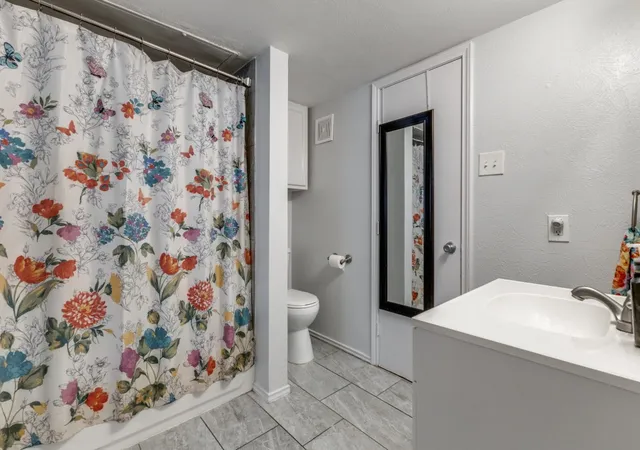 Listing Photo 5 - Condo for sale in building located at 5801 Lake Hubbard Pkwy, Garland, TX 75043 - Unit #103