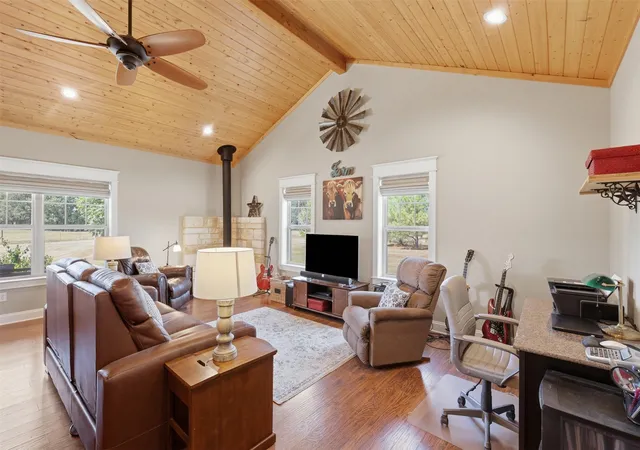 Photo 3 of Single family home for sale at 2109 County Rd 1185, Sulphur Springs, TX 75482 | MLS# 21382182 | Listing updated on 2026-09-11