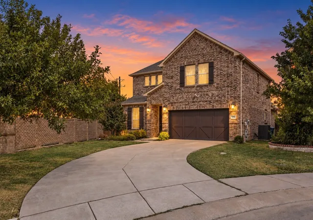 Photo 2 of Single family home for sale at 2501 Durango Dr, Carrollton, TX 75010 | MLS# 21382485 | Listing updated on 2026-10-03