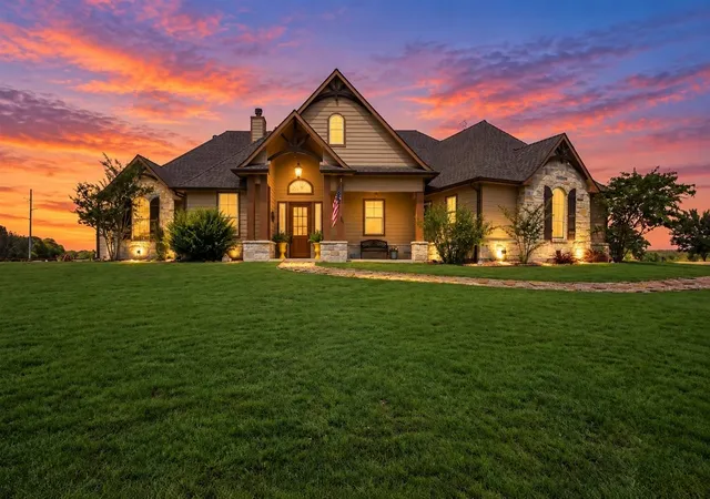 Photo 2 of Single family home for sale at 4182 Hidden Meadow Dr, Quinlan, TX 75474 | MLS# 21379699 | Listing updated on 2026-09-19