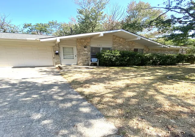 Photo 1 of Sale Pending at 207 Centennial Dr, Lewisville, TX 75067 | MLS# 21382545 | Listing updated on 2026-09-14