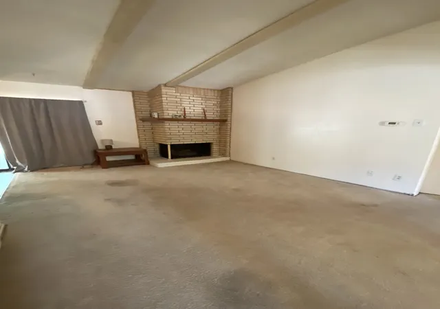 Photo 4 of Sale Pending at 207 Centennial Dr, Lewisville, TX 75067 | MLS# 21382545 | Listing updated on 2026-09-14