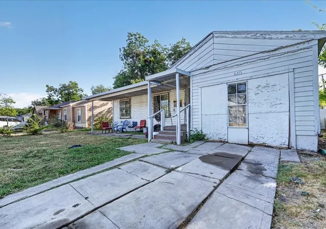 Photo 3 of Single family home for sale at 4215 Cicero St, Dallas, TX 75216 | MLS# 21382575 | Listing updated on 2026-09-11