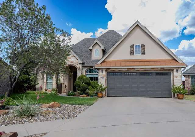 Photo 2 of Sale Pending at 2310 Ians Ct, Abilene, TX 79606 | MLS# 21382579 | Listing updated on 2026-09-20