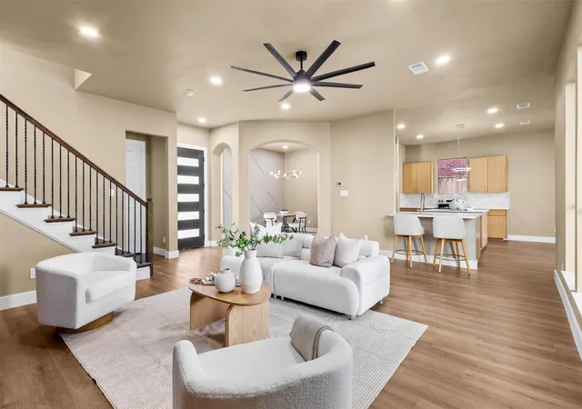 Photo 2 of Single family home for sale at 4923 Alcott St, Dallas, TX 75206 | MLS# 21382597 | Listing updated on 2026-09-23