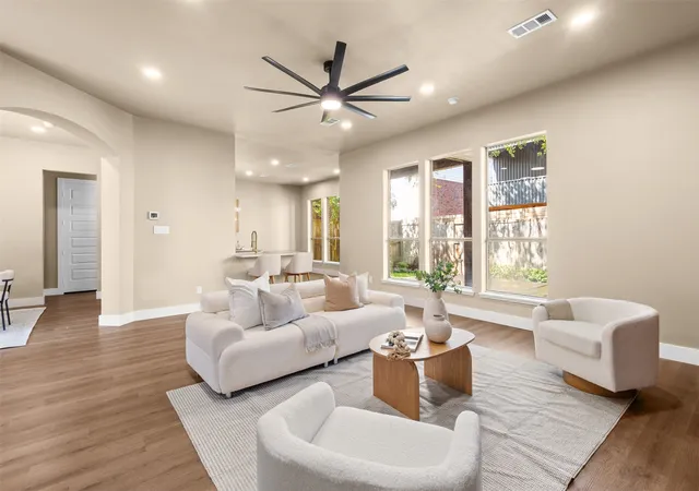 Single family home for sale at 4923 Alcott St, Dallas, TX 75206 | MLS# 21382597 | Listing updated on 2026-09-23