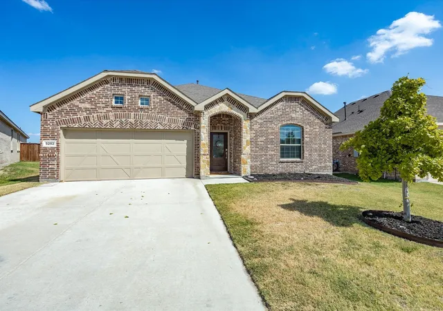 Photo 2 of Sale Pending at 5252 Mountain Top Trl, Crowley, TX 76036 | MLS# 21366838 | Listing updated on 2026-10-07