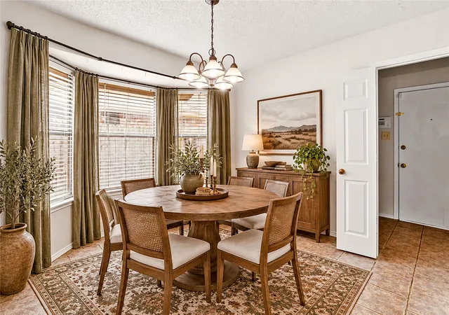 Photo 3 of Sale Pending at 6403 Aires Dr, Arlington, TX 76001 | MLS# 21382675 | Listing updated on 2026-09-23
