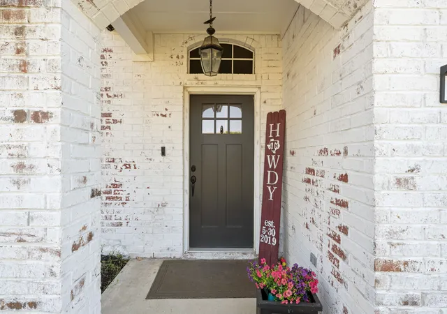 Photo 3 of Single family home for sale at 10991 Richard Cir, Forney, TX 75126 | MLS# 21382616 | Listing updated on 2026-09-26