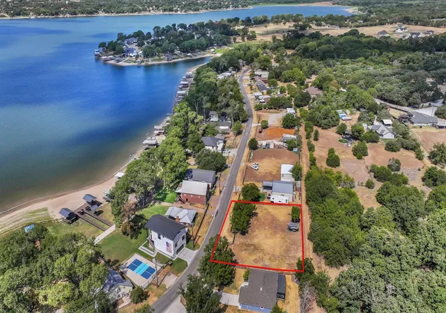 Photo 2 of Land for sale at 1518 E Lake Dr, Weatherford, TX 76087 | MLS# 21381981 | Listing updated on 2026-09-10