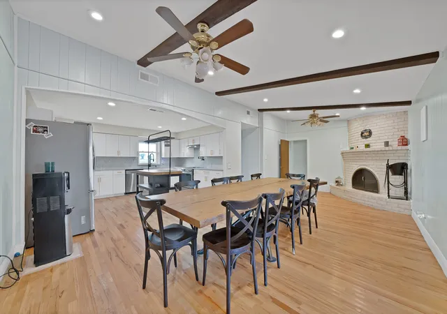 Photo 3 of Single family home for sale at 452 E Pecan Tree Rd, Waxahachie, TX 75165 | MLS# 21382680 | Listing updated on 2026-09-11