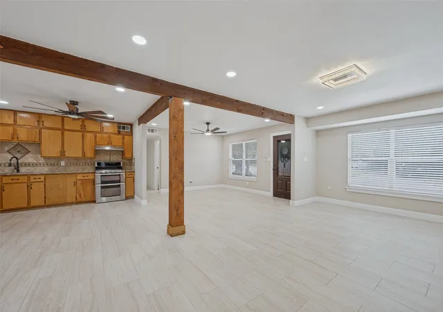 Photo 4 of Single family home for sale at 3584 Regal Rd, Fort Worth, TX 76111 | MLS# 21381322 | Listing updated on 2026-09-13