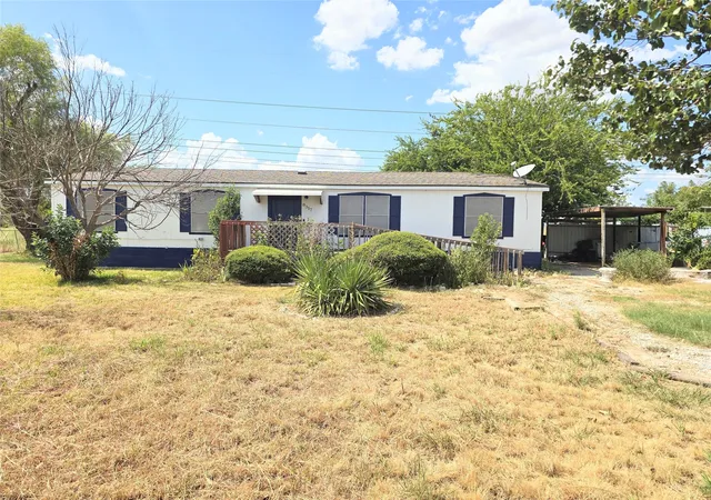 Photo 1 of Manufactured home for sale at 8317 Birdsong Ct, Joshua, TX 76058 | MLS# 21382602 | Listing updated on 2026-09-11