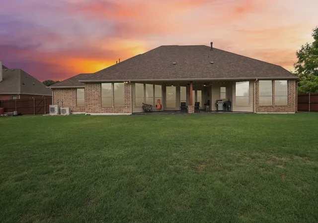 Photo 2 of Single family home for sale at 7209 Hl Country Ct, Midlothian, TX 76065 | MLS# 21382740 | Listing updated on 2026-09-13