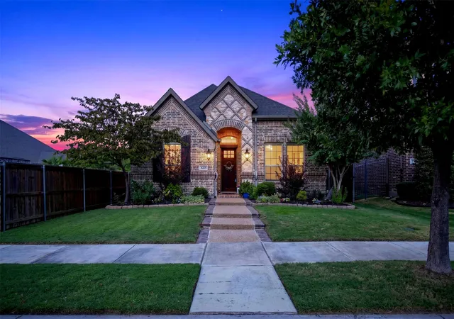 Photo 1 of Single family home for sale at 4225 Whispering Willow Way, Arlington, TX 76005 | MLS# 21375372 | Listing updated on 2026-10-03
