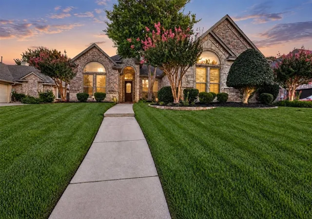 Photo 1 of Single family home for sale at 9116 Edgemont Dr, North Richland Hills, TX 76182 | MLS# 21382505 | Listing updated on 2026-09-15
