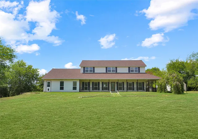 Photo 1 of Single family home for sale at 2473 Vz County Rd 2621, Wills Point, TX 75169 | MLS# 21382772 | Listing updated on 2026-10-03