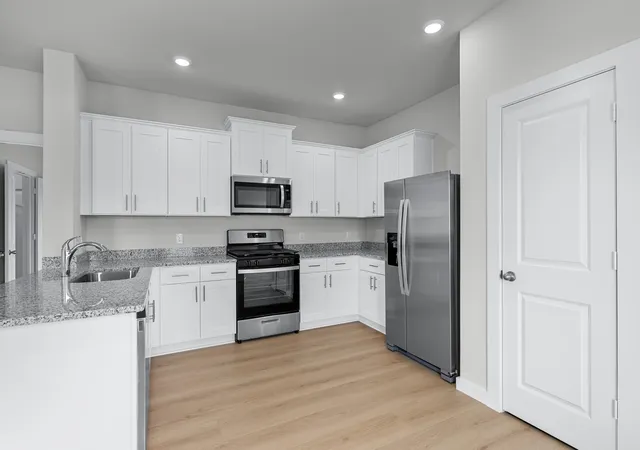 Photo 2 of Single family home for sale at 406 Hay Fld Dr, Blue Ridge, TX 75424 | MLS# 21382775 | Listing updated on 2026-09-17