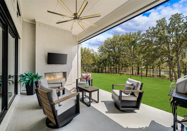 Photo 3 of Single family home for sale at 1733 Aspen Xing, Little Elm, TX 75068 | MLS# 21382138 | Listing updated on 2026-10-07
