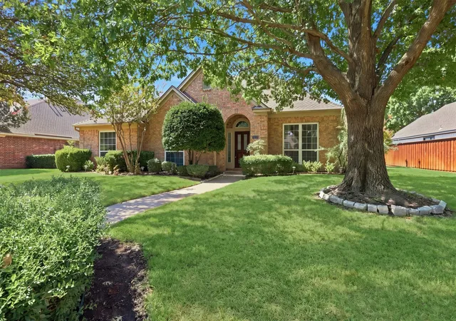 Photo 4 of Single family home for sale at 3617 Mackenzie Ln, Richardson, TX 75082 | MLS# 21381151 | Listing updated on 2026-09-10