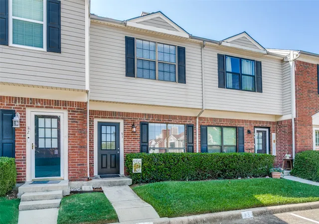 Photo 3 of Condo for sale at 208 Samuel Blvd #3N, Coppell, TX 75019 | MLS# 21379728 | Listing updated on 2026-09-22