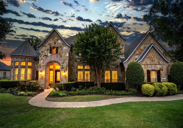 Photo 1 of Mansion for sale at 2301 Bella Lago Dr, Flower Mound, TX 75022 | MLS# 21382796 | Listing updated on 2026-09-10