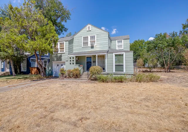 Photo 4 of Single family home for sale at 4314 Lovell Ave, Fort Worth, TX 76107 | MLS# 21381536 | Listing updated on 2026-09-10