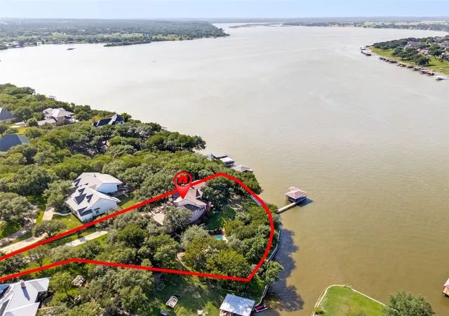 Photo 1 of Single family home for sale at 2307 Winton Ter Ct, Granbury, TX 76048 | MLS# 21354992 | Listing updated on 2026-09-11