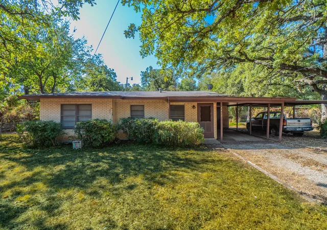 Photo 1 of Sale Pending at 4412 Pierce Ave, Fort Worth, TX 76119 | MLS# 21373145 | Listing updated on 2026-09-21