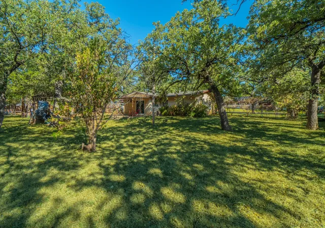 Photo 2 of Sale Pending at 4412 Pierce Ave, Fort Worth, TX 76119 | MLS# 21373145 | Listing updated on 2026-09-21